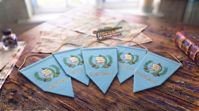 Banderines personalizados en Guatemala